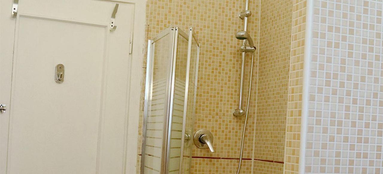 Affittacamere Kamchu Apartments: Viale Libia