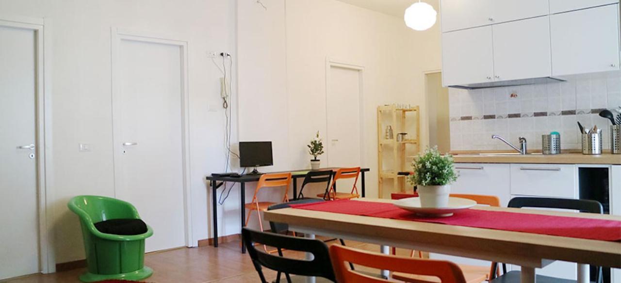 Kamchu Apartments: Viale Libia Casa de hóspedes *